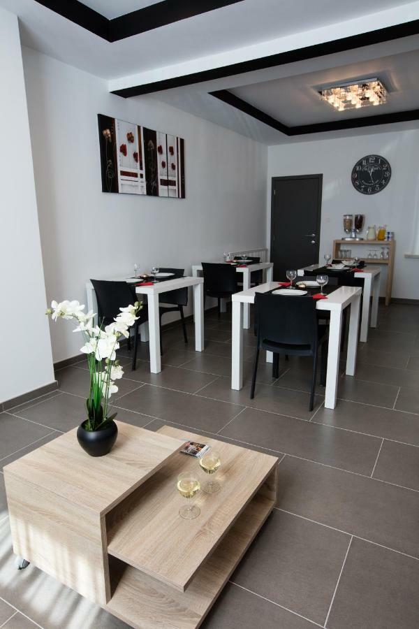 Elysian Bed & Breakfast อีปส์ ภายนอก รูปภาพ